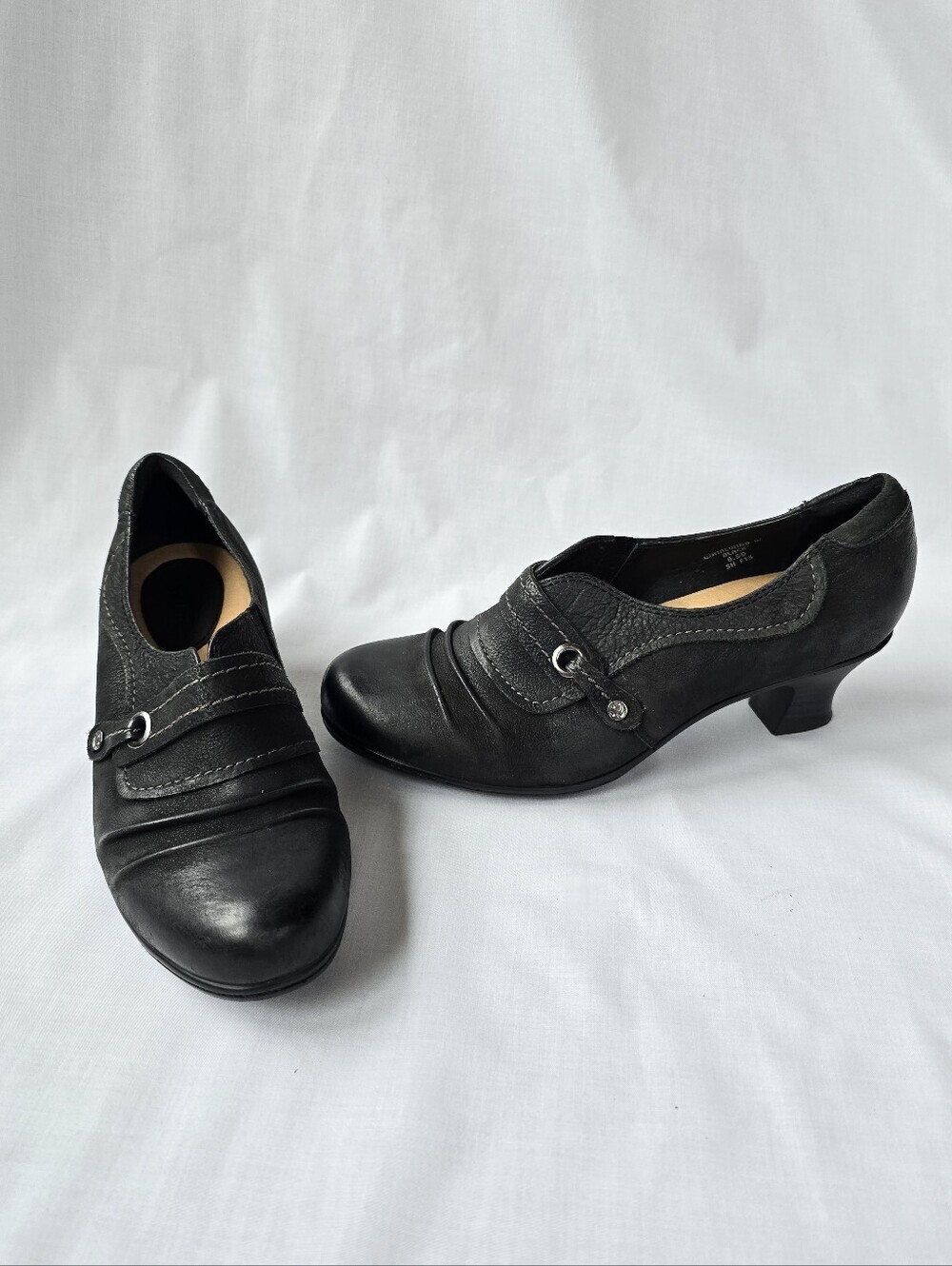 Earth▪️Whirlwind Black Leather Kitten Heel Dress Shoes